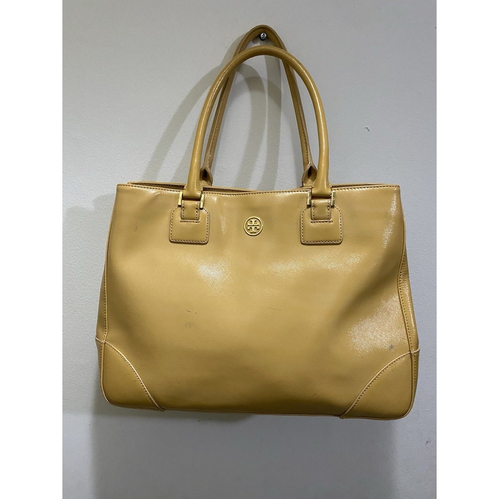 Tory Burch Robinson East-West Patent Leather Tote Bag Cardamom Nude